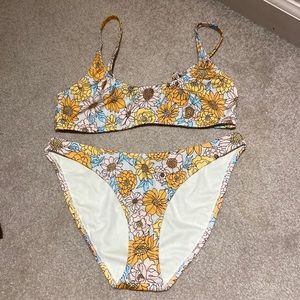triangl bikini